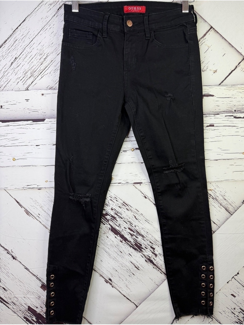 GUESS Grunge Black Distressed Skinny Jeans Grommet Ankle Raw Hem Women’s 25
